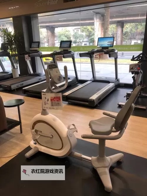 在健身器材上C：提升锻炼效率的最佳技巧图1