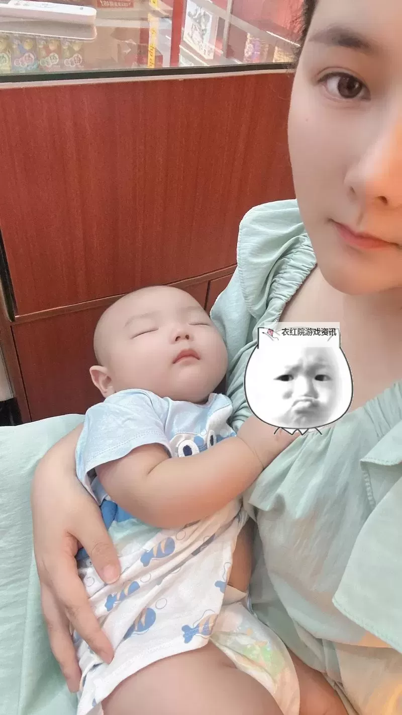 美女和男生一起努力的生孩子蓝莓视频网站：温馨家庭的成长故事图1