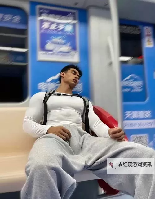 揭秘！Chinese帅哥飞机背后的故事与魅力图1