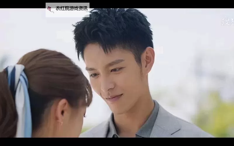 在逆光中告白:光影下的心动瞬间图1