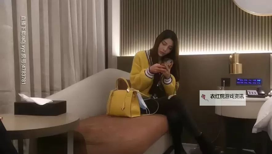 午夜探花大长腿：夜色中的迷人风采图1