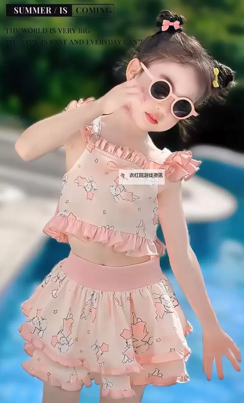 掌握技巧：泳衣怎么穿才最舒适又漂亮图1