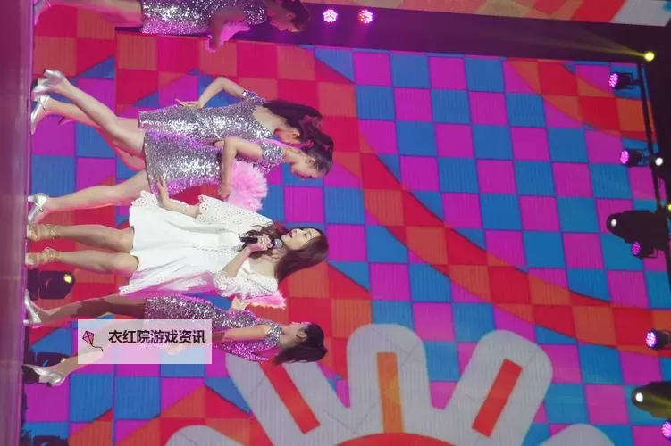 中歌榜直播：最新排行榜实时揭晓，共享音乐盛宴图1