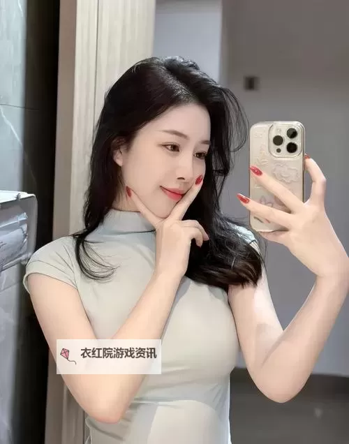 探索国内美女自拍的魅力：最美自拍集锦图1