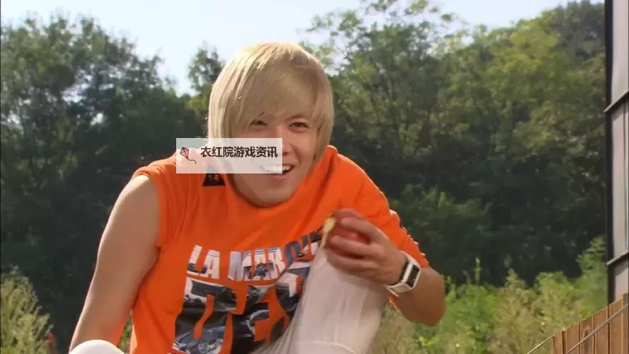 《原来是美男啊中文版:开启韩漫男神奇遇记》图1