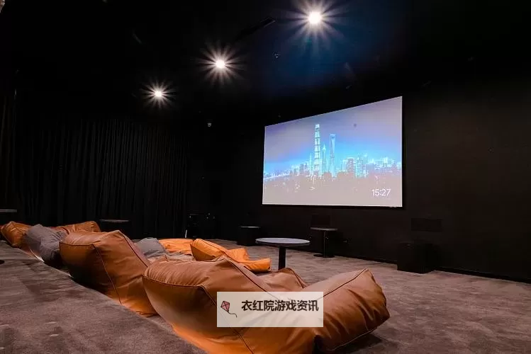 探索都市夜生活：成人综合影院的多元体验与文化探索图1