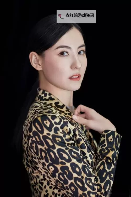 张柏芝54张照片无修改：展现真实美丽的自然风采图1